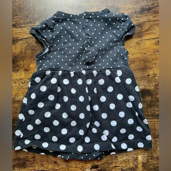 BUNDLE: child of mine & Carter’s | 3 baby girl dresses. Size: 6 & 6-9M. - Picture 7 of 9